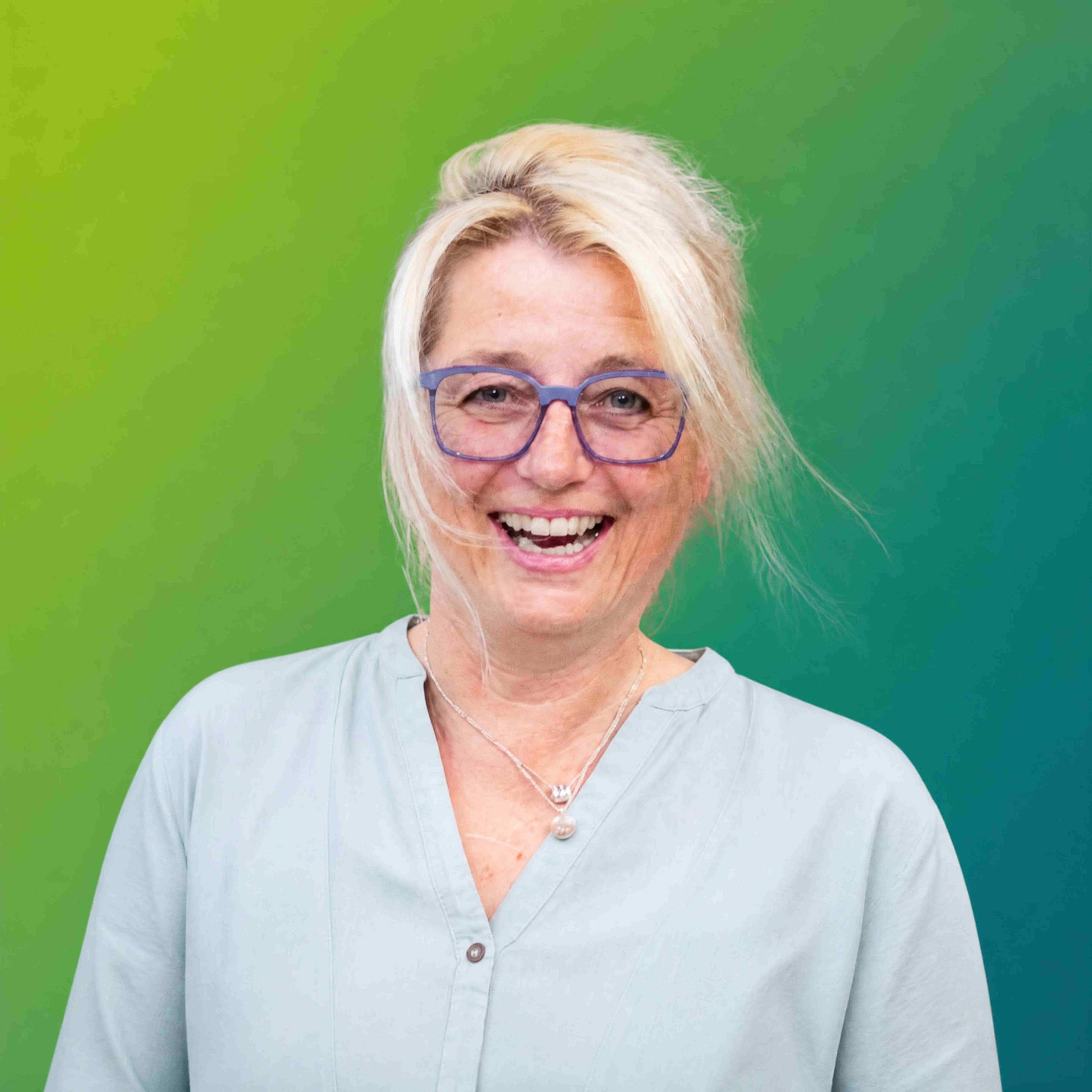 Esther, Gründerin GrüneNeun